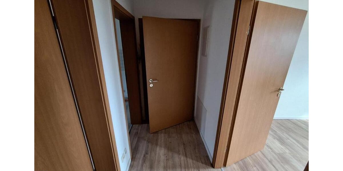 Etagenwohnung Plauen Bahnhofsvorstadt - 2 Zimmer, 50 m&sup2;, 215&euro; | Angebot:24474772