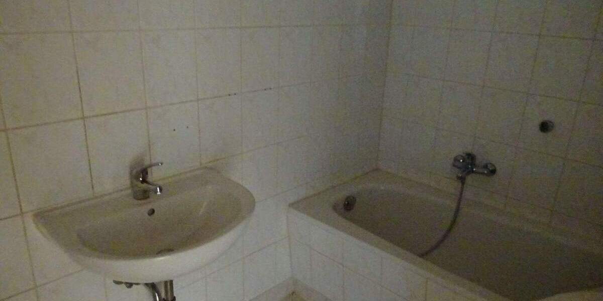 Etagenwohnung Treuen - 2 Zimmer, 61 m&sup2;, 385&euro; | Angebot:25985415