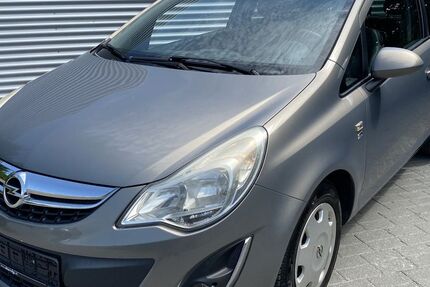 Opel Corsa 136.958 km 2.490 &euro; Plauen 08527