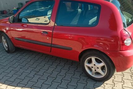 Renault Clio 140.000 km 1.550 &euro; Reichenbach im Vogtland 08468