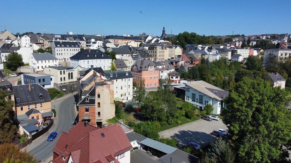 Dachgeschoßwohnung Reichenbach im Vogtland - 3 Zimmer, 74 m&sup2;, 450&euro; | Angebot:25219041