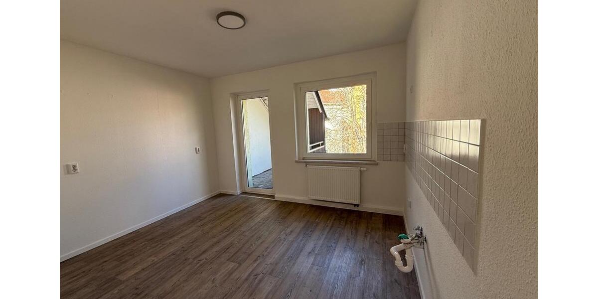 Etagenwohnung Plauen - 2 Zimmer, 59 m&sup2;, 323&euro; | Angebot:25739686