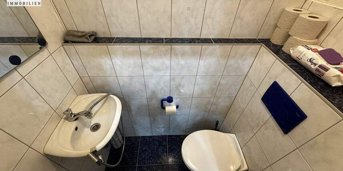 Etagenwohnung Hof Innenstadt - 4 Zimmer, 114 m&sup2;, 159.000&euro; | Angebot:25768147