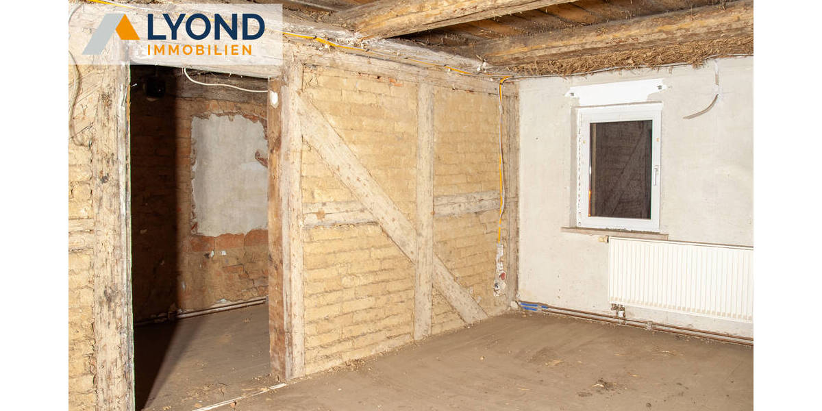 Einfamilienhaus Langenwetzendorf - 5 Zimmer, 186 m&sup2;, 50.000&euro; | Angebot:25798332