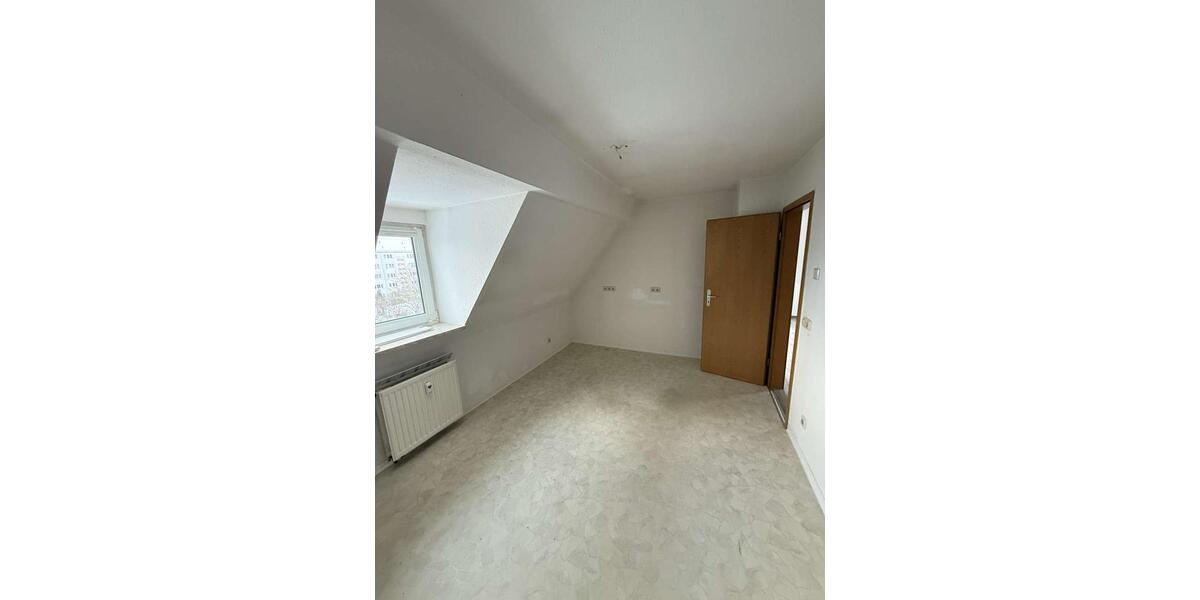 Etagenwohnung Plauen Altstadt - 3.5 Zimmer, 73 m&sup2;, 438&euro; | Angebot:24421981