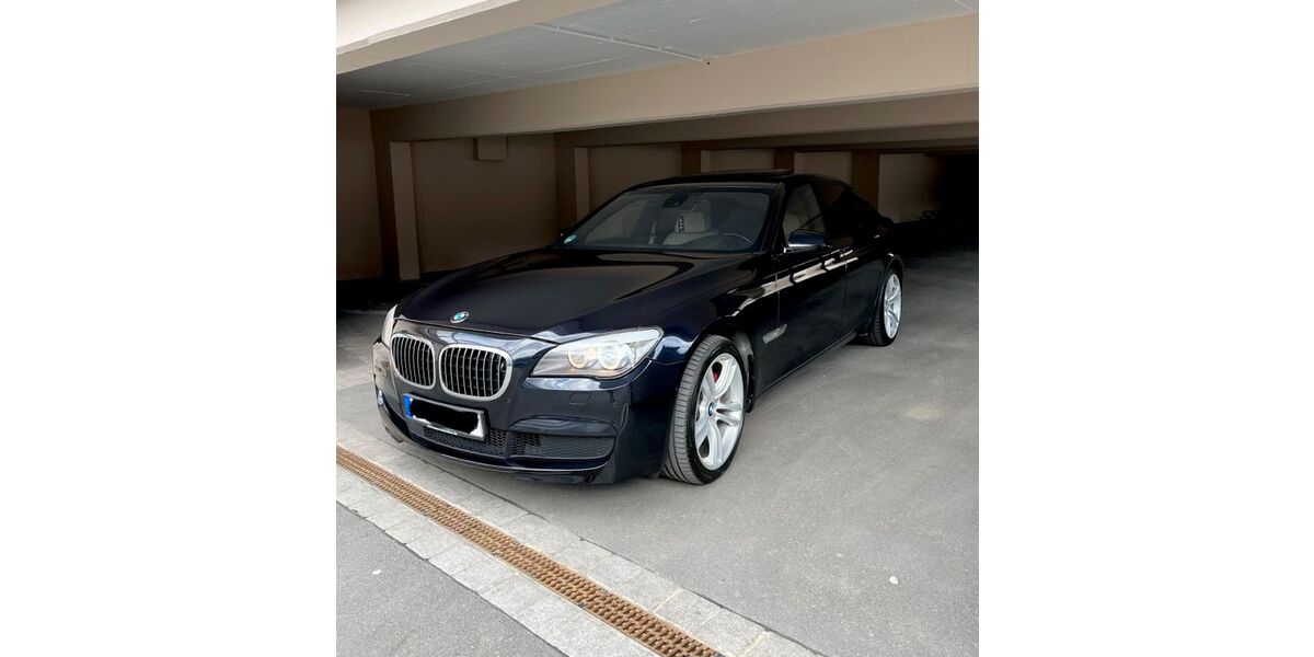 BMW 740 315.000 km 11.000 &euro; Rehau 95111