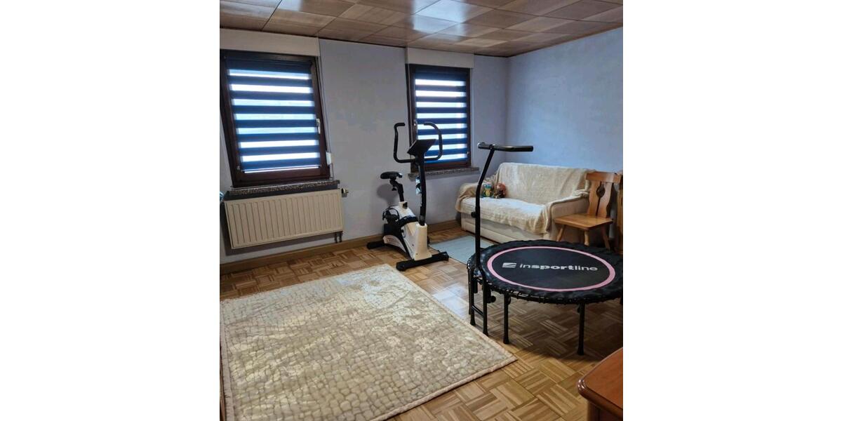Doppelhaushälfte Rodewisch - 3 Zimmer, 96 m&sup2;, 115.000&euro; | Angebot:26463686