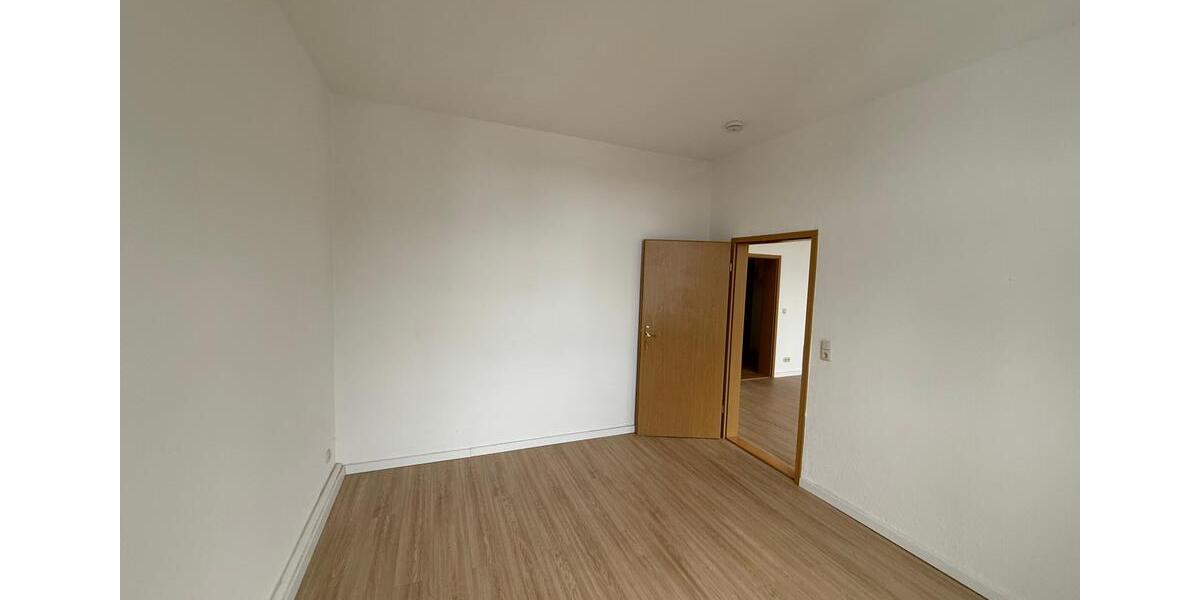 Etagenwohnung Plauen Bahnhofsvorstadt - 2 Zimmer, 52 m&sup2;, 285&euro; | Angebot:25138962