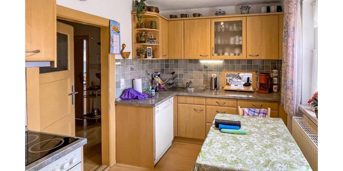 Einfamilienhaus Gefell - 7 Zimmer, 147 m&sup2;, 49.900&euro; | Angebot:26220022