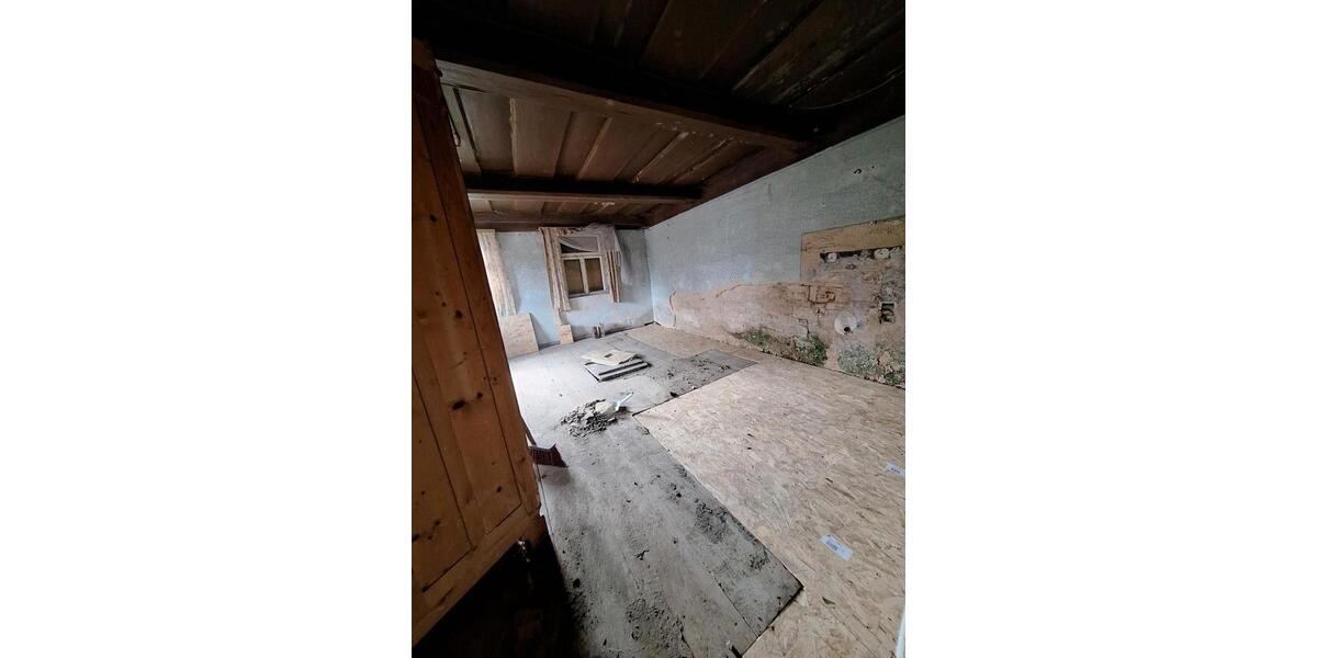Einfamilienhaus Auerbach/Vogtland Vogtland - 6 Zimmer, 80 m&sup2;, 14.750&euro; | Angebot:26960314