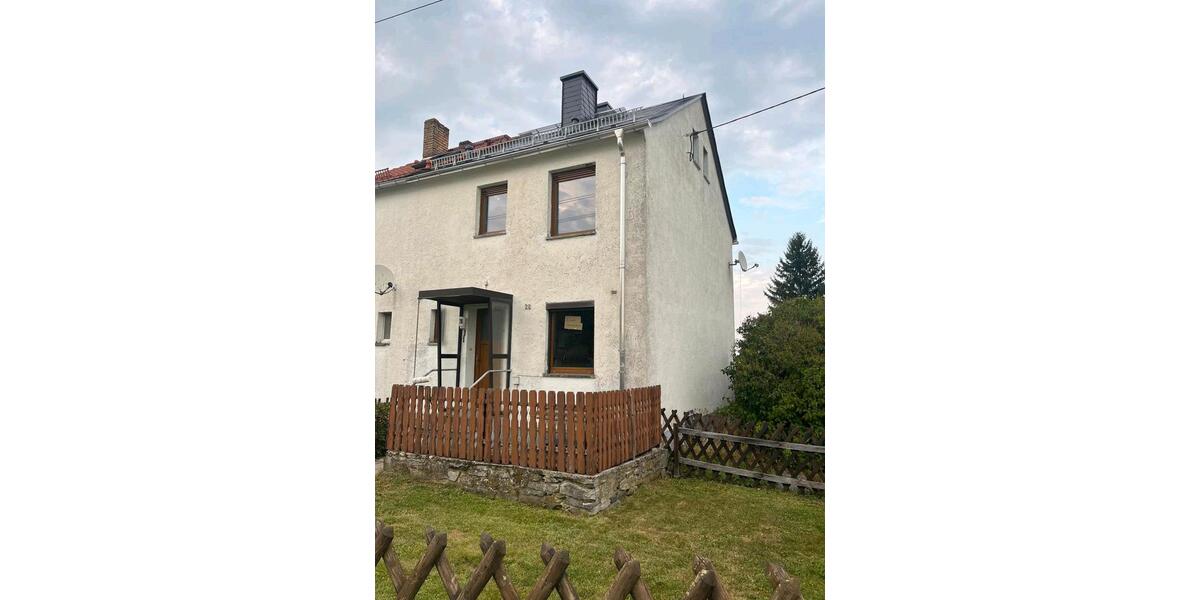 Reihenhaus Weischlitz - 7 Zimmer, 80 m&sup2;, 69.500&euro; | Angebot:25800444