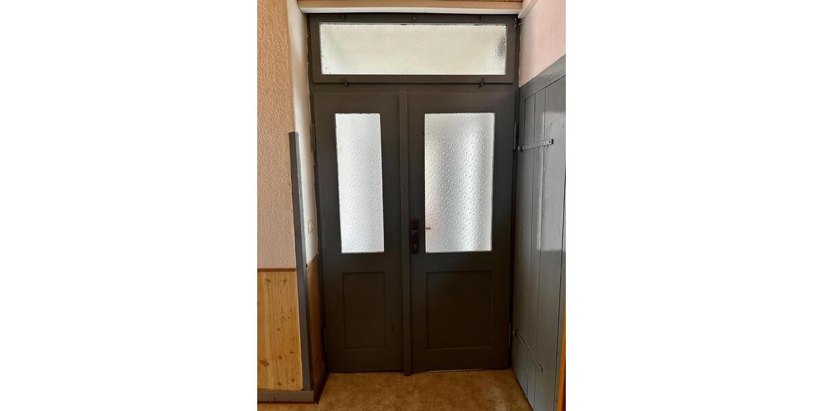 Dachgeschoßwohnung Schöneck/Vogtland Vogtland - 2 Zimmer, 51 m&sup2;, 275&euro; | Angebot:26023065