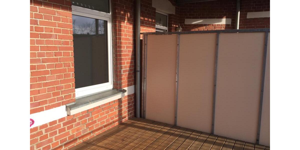 Etagenwohnung Plauen Bahnhofsvorstadt - 3 Zimmer, 97 m&sup2;, 520&euro; | Angebot:26041893