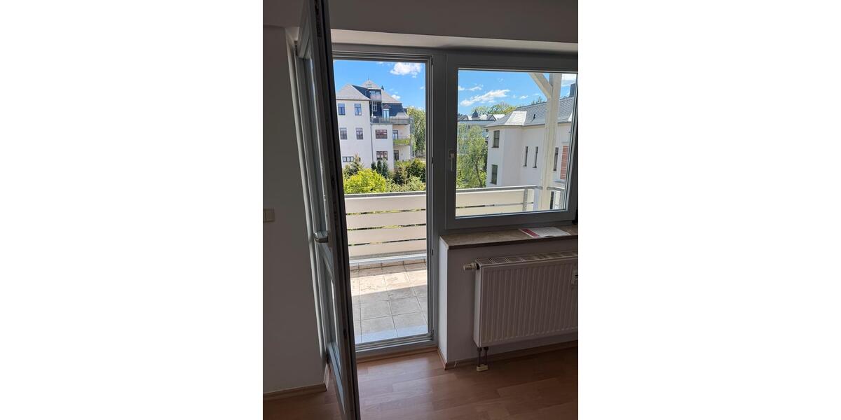 Dachgeschoßwohnung Reichenbach im Vogtland - 1.5 Zimmer, 381&euro; | Angebot:22458539