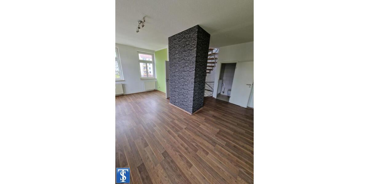 Etagenwohnung Plauen Bahnhofsvorstadt - 2 Zimmer, 80 m&sup2;, 320&euro; | Angebot:15417585