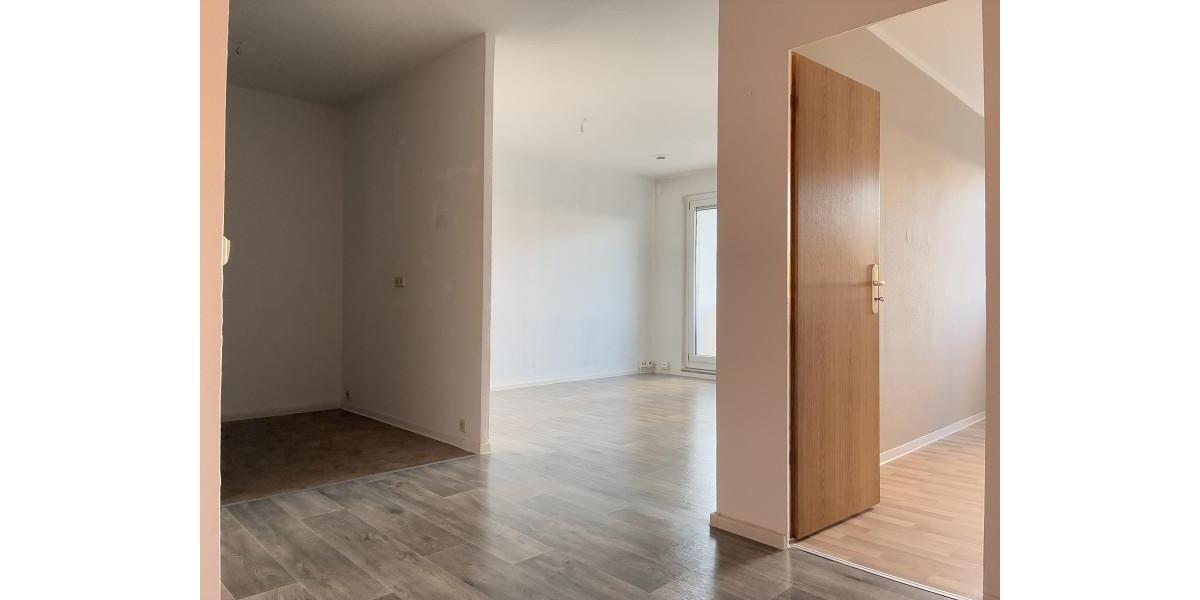 Etagenwohnung Plauen Alt Chrieschwitz - 3 Zimmer, 56 m&sup2;, 274&euro; | Angebot:26365863