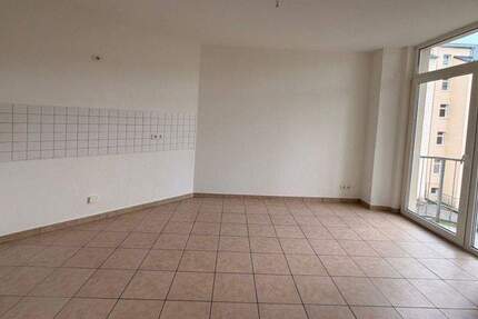 Wohnung Plauen Westend - 4 Zimmer, 89 m&sup2;, 560&euro; | Angebot:25694447