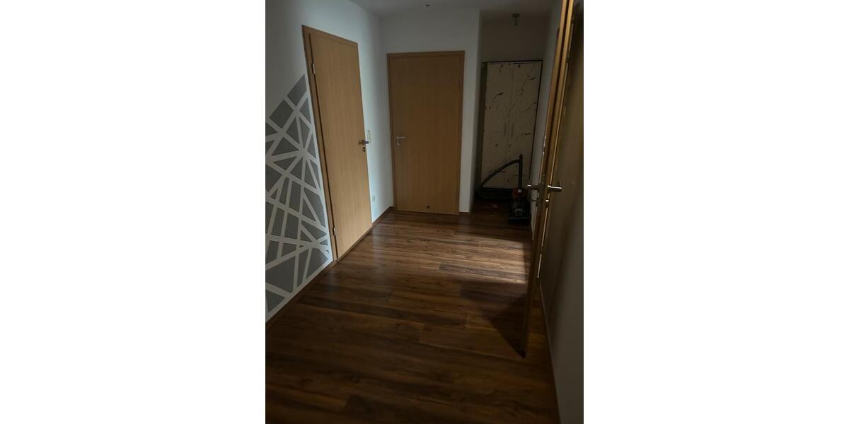 Einfamilienhaus Greiz - 6 Zimmer, 193 m&sup2;, 190.000&euro; | Angebot:25343159