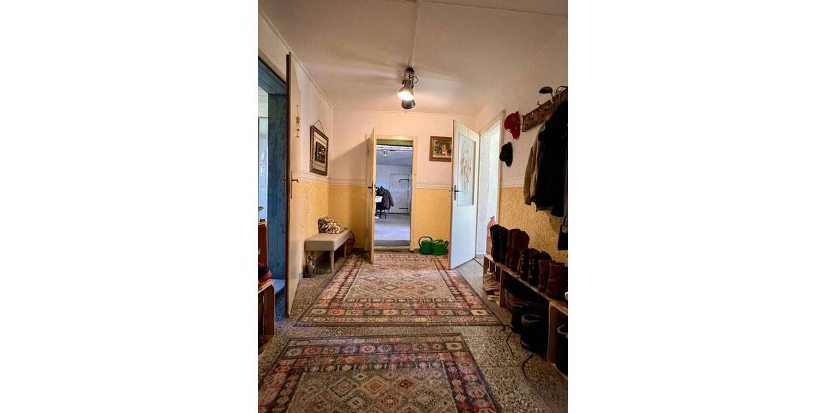 Einfamilienhaus Neustadt Poppengrün - 7 Zimmer, 110 m&sup2;, 93.000&euro; | Angebot:26247761