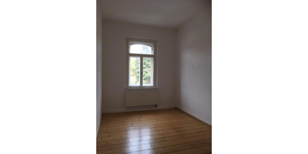 Etagenwohnung Reichenbach im Vogtland - 3 Zimmer, 95 m&sup2;, 525&euro; | Angebot:23816521