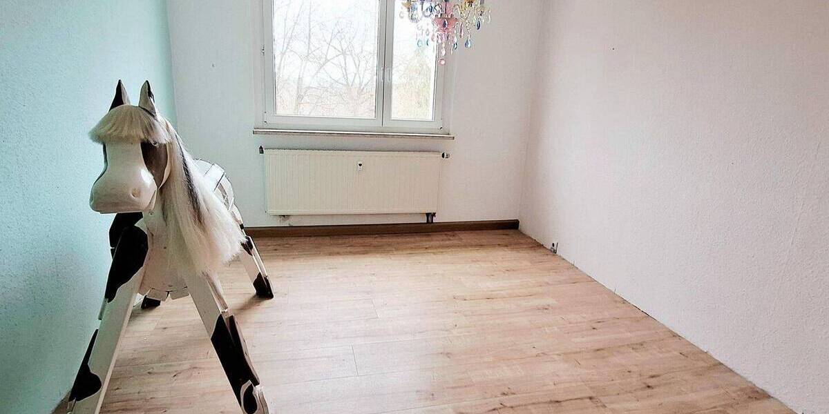 Etagenwohnung Pöhl - 4 Zimmer, 75 m&sup2;, 39.000&euro; | Angebot:26016720