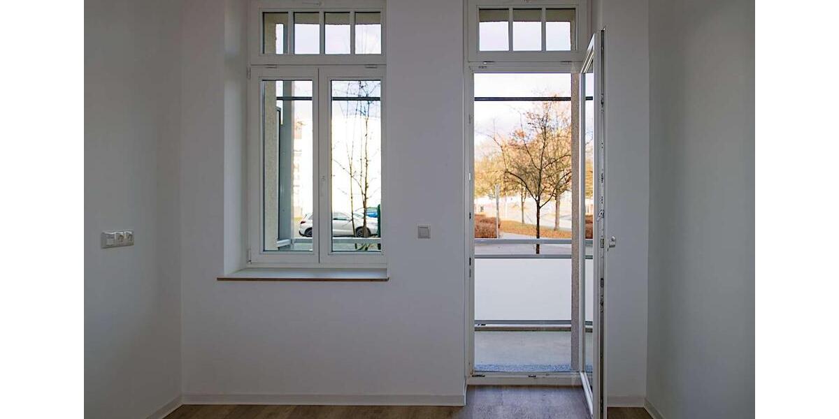 Erdgeschoßwohnung Greiz - 3 Zimmer, 93 m&sup2;, 748&euro; | Angebot:23806547