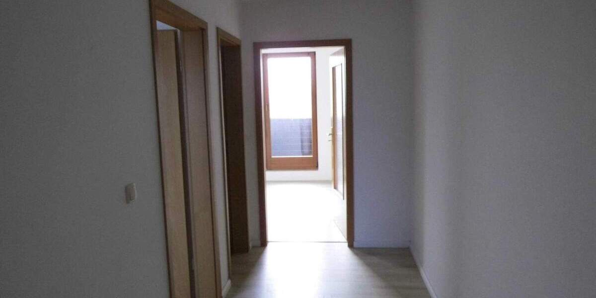 Etagenwohnung Neumark Schönbach - 2 Zimmer, 275&euro; | Angebot:25730694