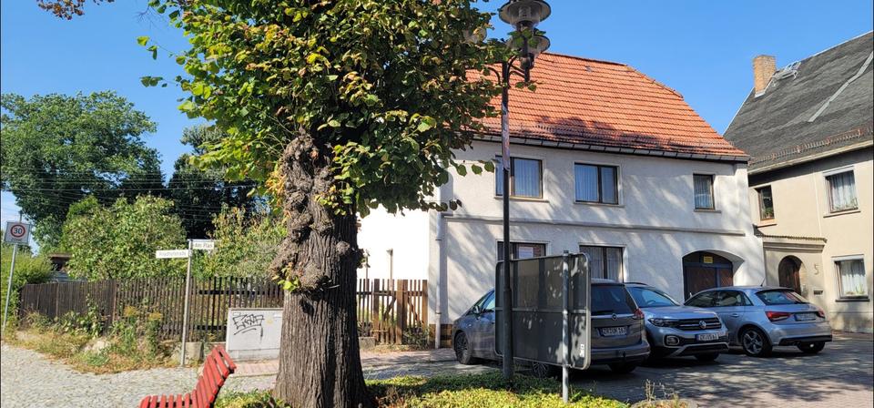 Einfamilienhaus Auma-Weidatal Weidatal - 8 Zimmer, 151 m&sup2;, 70.000&euro; | Angebot:23699182