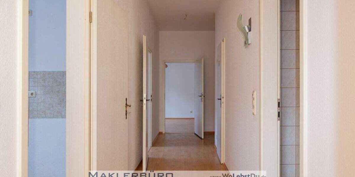 Etagenwohnung Greiz Irchwitz - 3 Zimmer, 77 m&sup2;, 347&euro; | Angebot:25678422