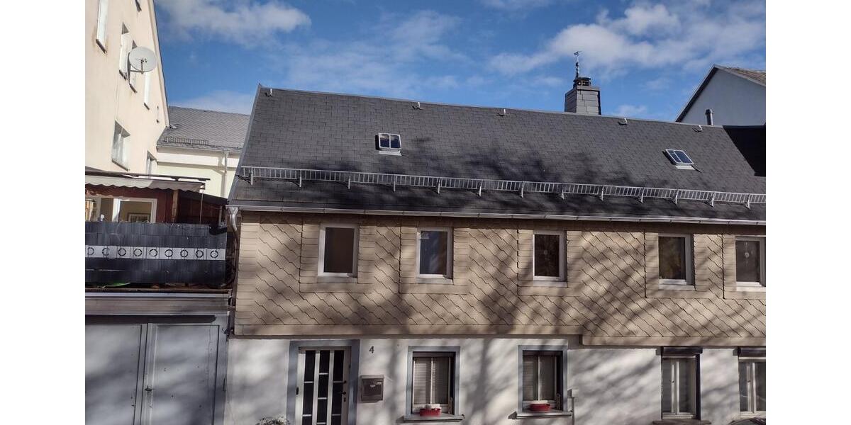 Reihenhaus Gefell - 5 Zimmer, 100 m&sup2;, 90.000&euro; | Angebot:22350191