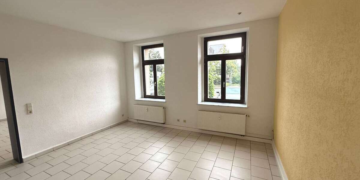 Etagenwohnung Reichenbach Rotschau - 2 Zimmer, 70 m&sup2;, 330&euro; | Angebot:21565109