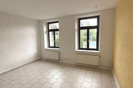 Wohnung Reichenbach Rotschau - 2 Zimmer, 70 m&sup2;, 330&euro; | Angebot:21565109