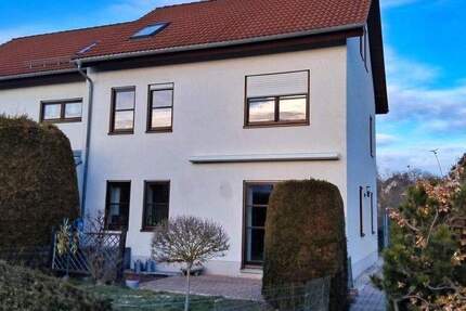 Haus Plauen Reißig - 6 Zimmer, 141 m&sup2;, 329.000&euro; | Angebot:25662152