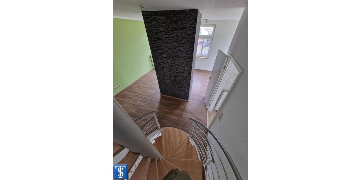 Etagenwohnung Plauen Bahnhofsvorstadt - 2 Zimmer, 80 m&sup2;, 320&euro; | Angebot:15417585