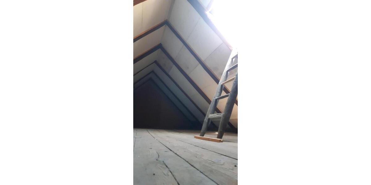 Reihenhaus Greiz - 6 Zimmer, 180 m&sup2;, 74.000&euro; | Angebot:22641100