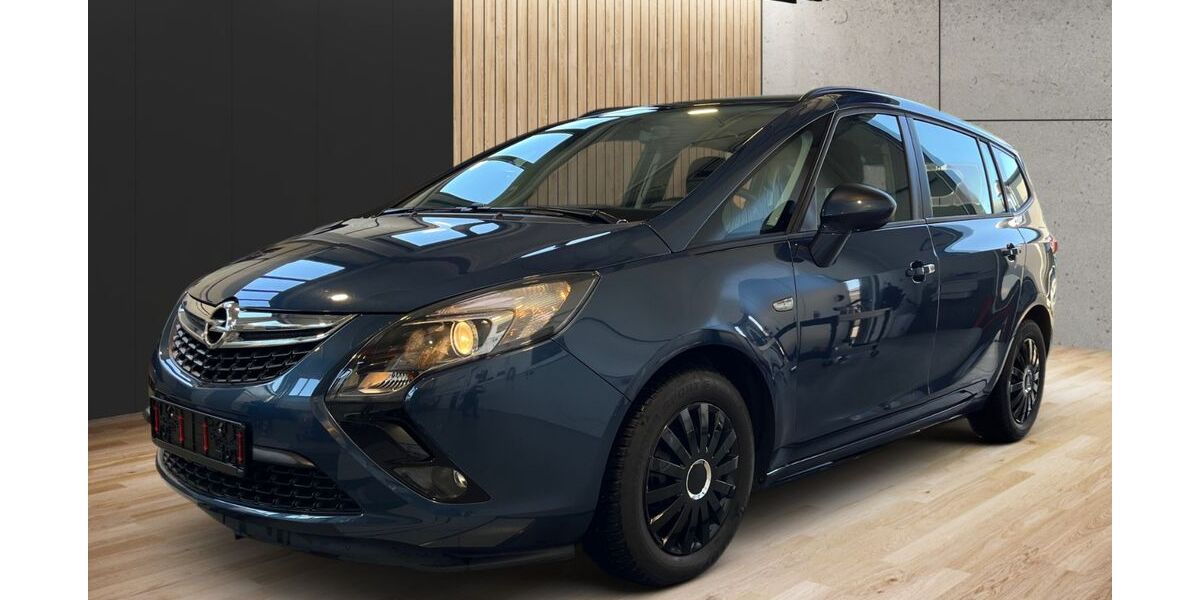 Opel Zafira Tourer 69.800 km 11.990 &euro; Trieb 08239