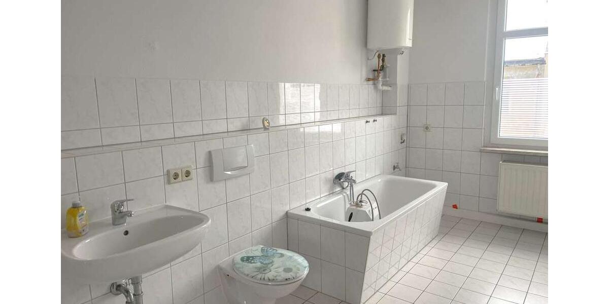 Etagenwohnung Klingenthal - 2 Zimmer, 75 m&sup2;, 350&euro; | Angebot:25178415