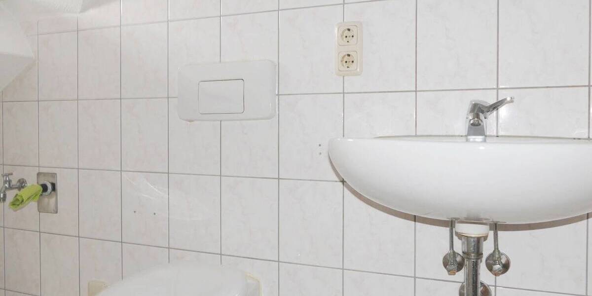 Etagenwohnung Greiz - 2 Zimmer, 37 m&sup2;, 33.000&euro; | Angebot:25729323