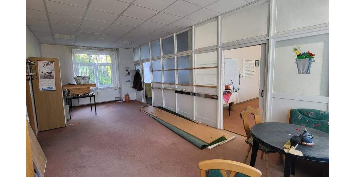 Mehrfamilienhaus, Wohnhaus Pausa-Mühltroff Pausa - 1 Zimmer, 250 m&sup2;, 30.000&euro; | Angebot:25774884