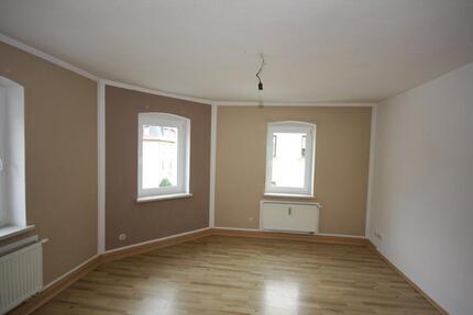 Wohnung Schönheide - 2 Zimmer, 55 m&sup2;, 310&euro; | Angebot:17033647