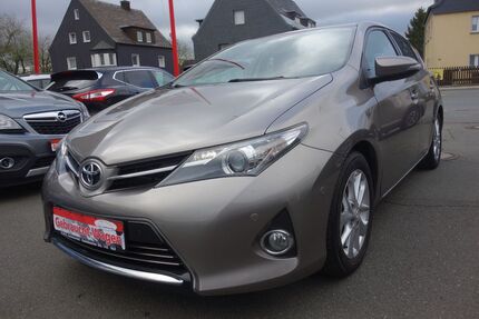Toyota Auris 272.000 km 4.490 &euro; Hof 95030