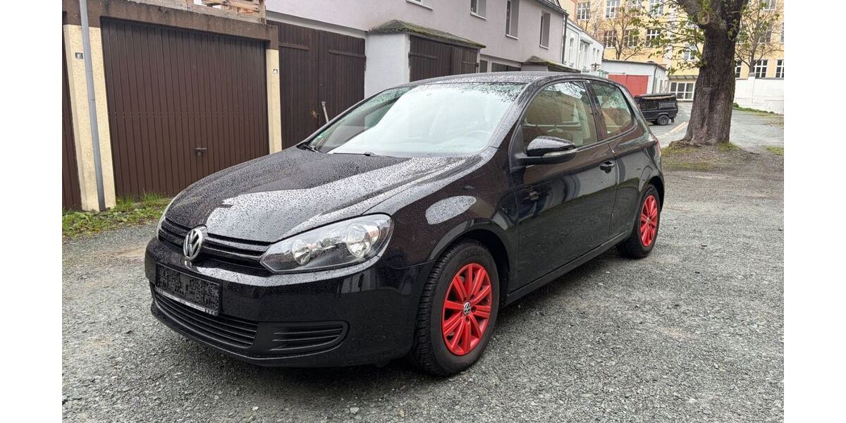 VW Golf 83.030 km 4.999 &euro; Hof 95028