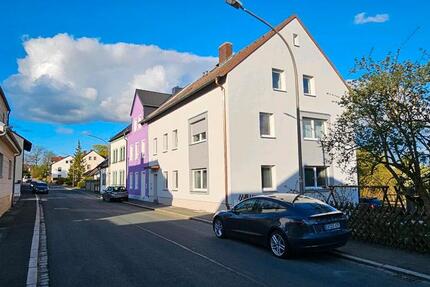 Wohnung Rehau - 3 Zimmer, 80 m&sup2;, 600&euro; | Angebot:26687619