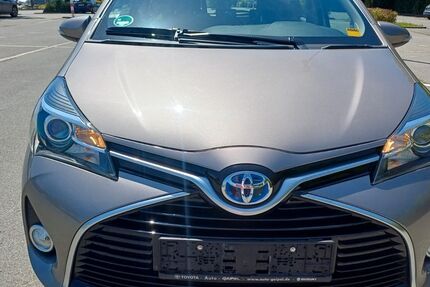 Toyota Yaris 52.567 km 10.999 &euro; Plauen 08525