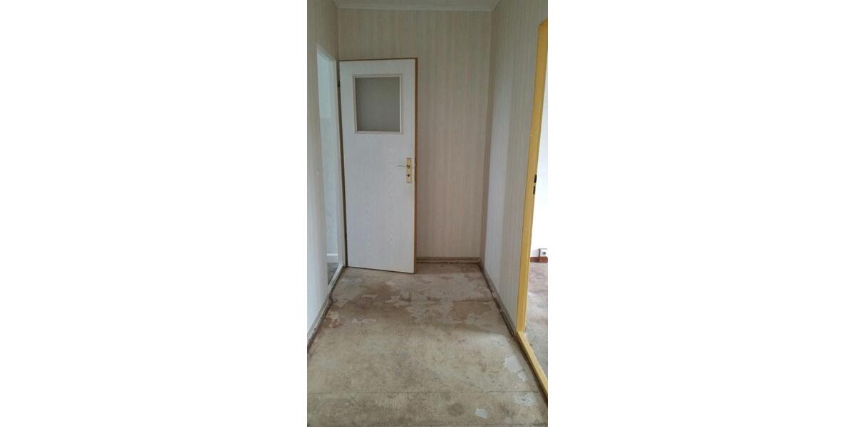 Etagenwohnung Schönheide - 2 Zimmer, 47 m&sup2;, 250&euro; | Angebot:23628967