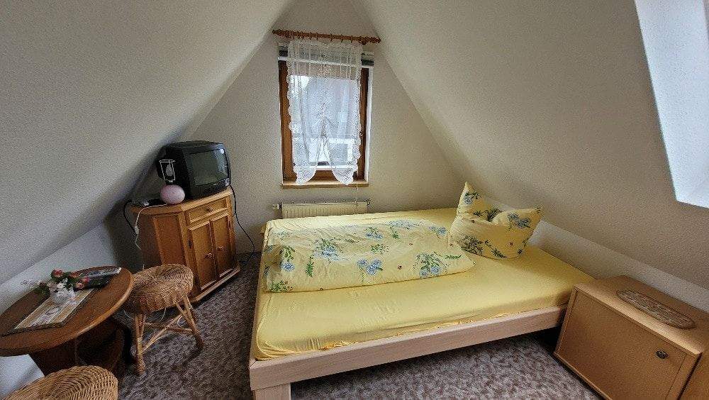 Mehrfamilienhaus, Wohnhaus Klingenthal Mühlleithen - 1 Zimmer, 275 m&sup2;, 100.000&euro; | Angebot:25662143