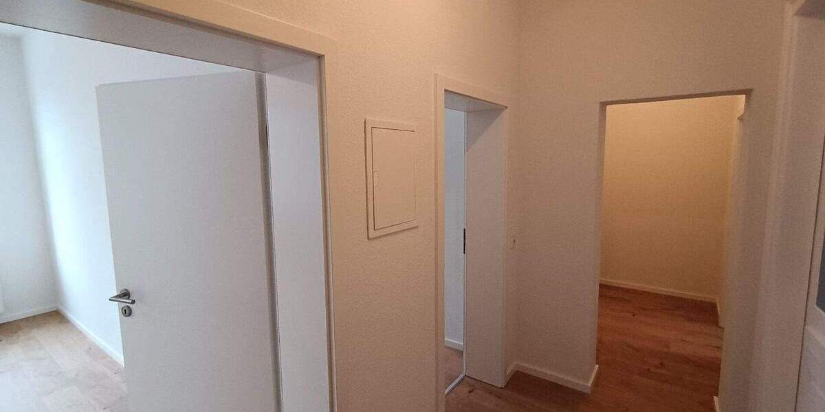 Etagenwohnung Reichenbach im Vogtland Reichenbach - 3 Zimmer, 66 m&sup2;, 400&euro; | Angebot:25769865