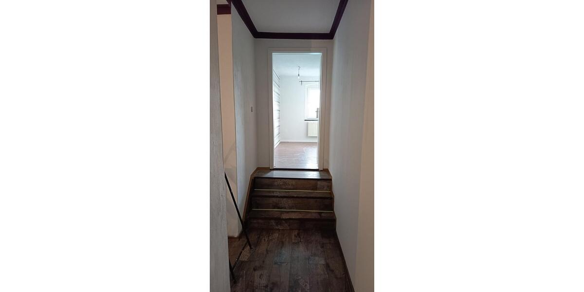 Dachgeschoßwohnung Plauen - 4 Zimmer, 94 m&sup2;, 398&euro; | Angebot:26023070