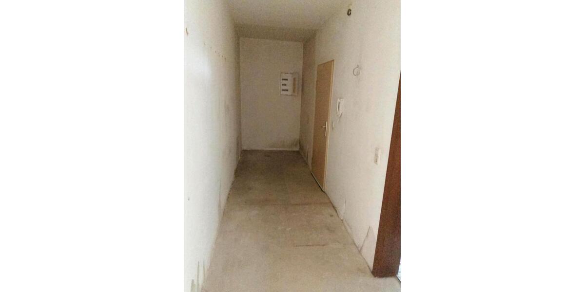 Etagenwohnung Treuen - 3 Zimmer, 83 m&sup2;, 32.500&euro; | Angebot:23229537