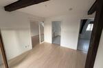 Dachgeschoßwohnung Auerbach/Vogtland Vogtland - 2 Zimmer, 77 m&sup2;, 460&euro; | Angebot:24337412